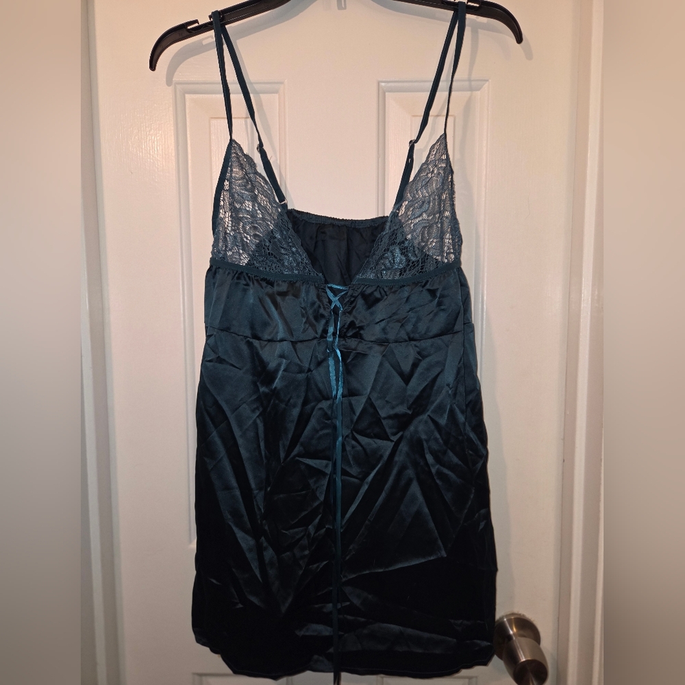 Elegant Dark Green Lace Trim Satin Chemise Babydoll Sleepwear Lingerie. XL. 🔥